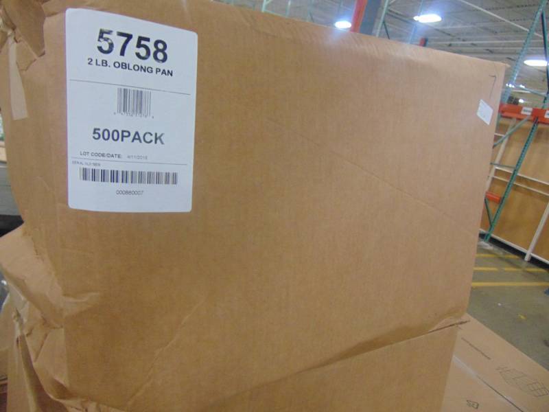lot 444 image: Western Plastics 2 14lb. Aluminum Oblong Pans 500ct. 5758