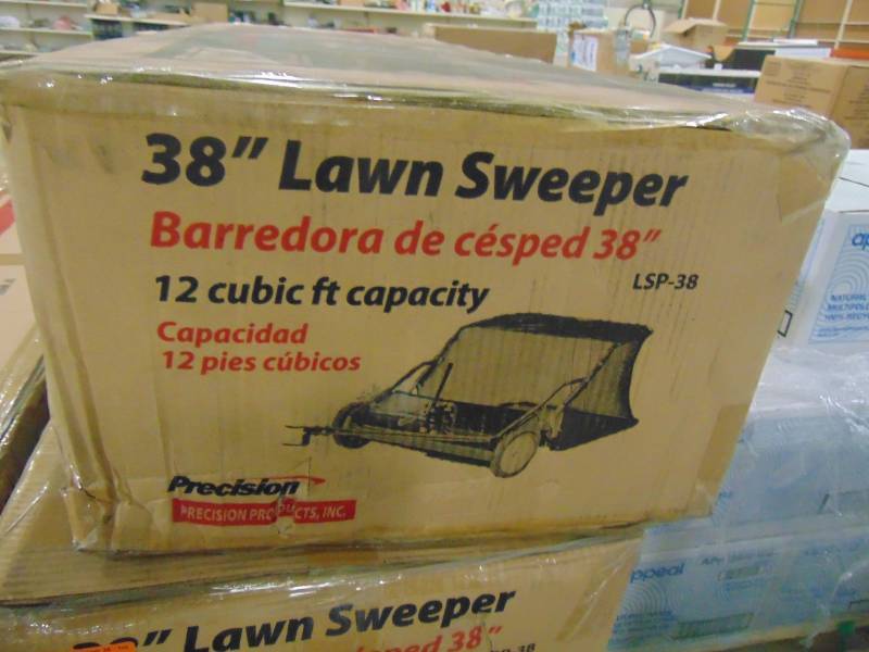 lot 457 image: Precision LSP38 Lawn Sweeper 38-Inch LSP38