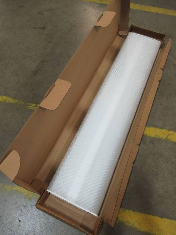 lot 163 image: LITHONIA LIGHTING LBL4 LP835 LED Wraparound Fixture,1x4, 3500K, LBL4LP835 - New in Box.
