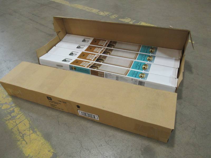 lot 220 image: 2 Cases of Hampton Bay White 1 in. Room Darkening Aluminum Mini Blind - 30 in. W x 64 in. L,  013064472 (4 BlindsCase) New in Box.