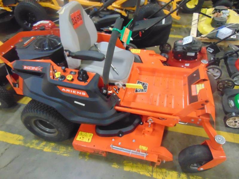 lot 515 image: Ariens IKON X 52 in. 23 HP Kawasaki Gas Hydrostatic Zero-Turn Riding Mower 915223
