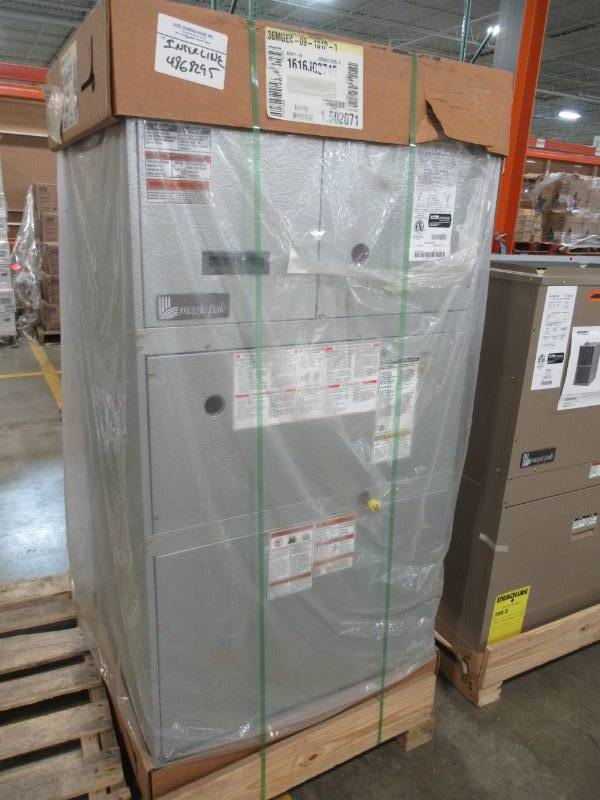 lot 2 image: Magic Pak MGE4 Series 36000 BTU 1.5T Vertical Gas HeatingElectric Cooling Unit, 36MGE4-09-181P - NEW