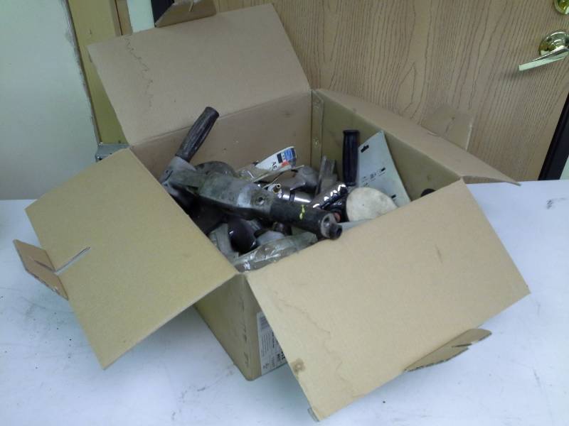 lot 223 image: Pneumatic Tools, Air Fittings