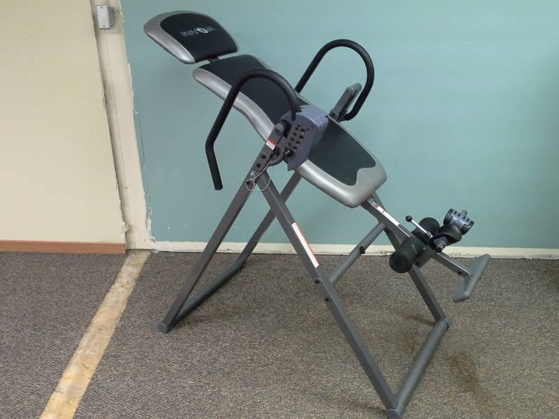 lot 254 image: Innova Gravity Table