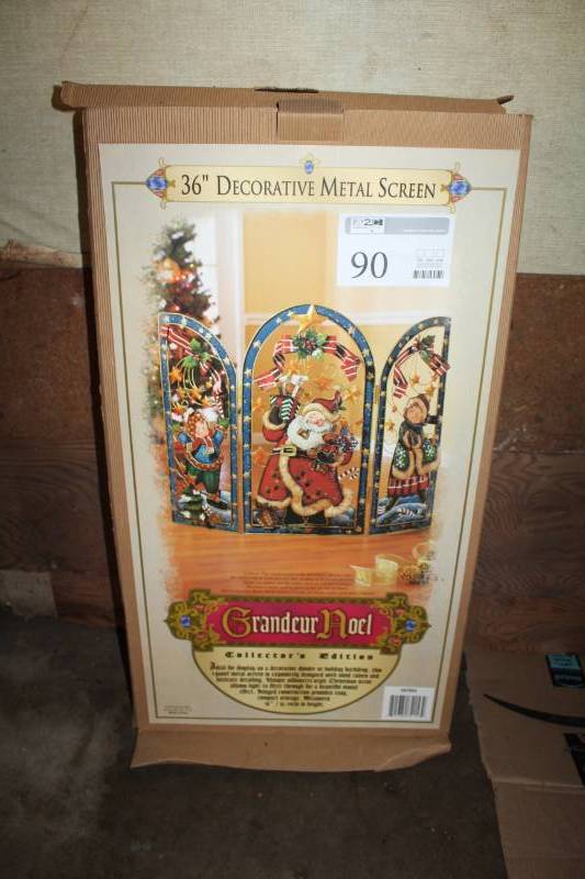 lot 90 image: Grandeur Noel 36in. Decorative Metal Screen Collectors Edition