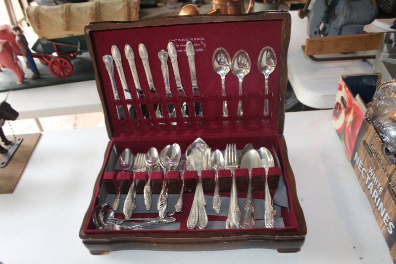 lot 112 image: 1847 Rogers Bros. Silverware Set with Wood Case