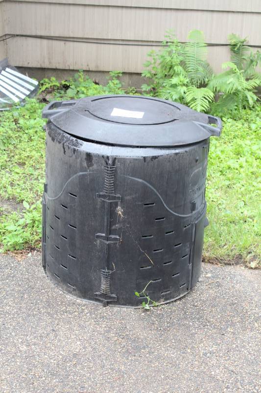 lot 139 image: Home Composter Compost Bin