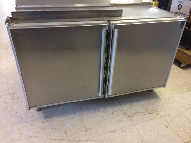 lot 4 image: Silver King (NSF) Refrigerator