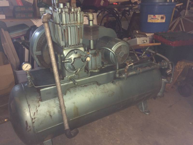 lot 8 image: Heat Exchanger  Air Compressor
