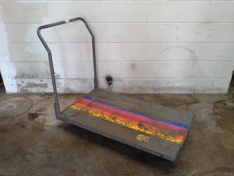lot 810 image: 4-Wheel Commercial Cart