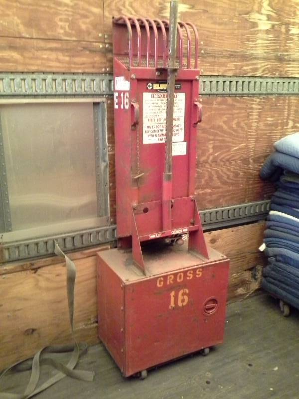 lot 819 image: Elston Catalytic Trailer Heater