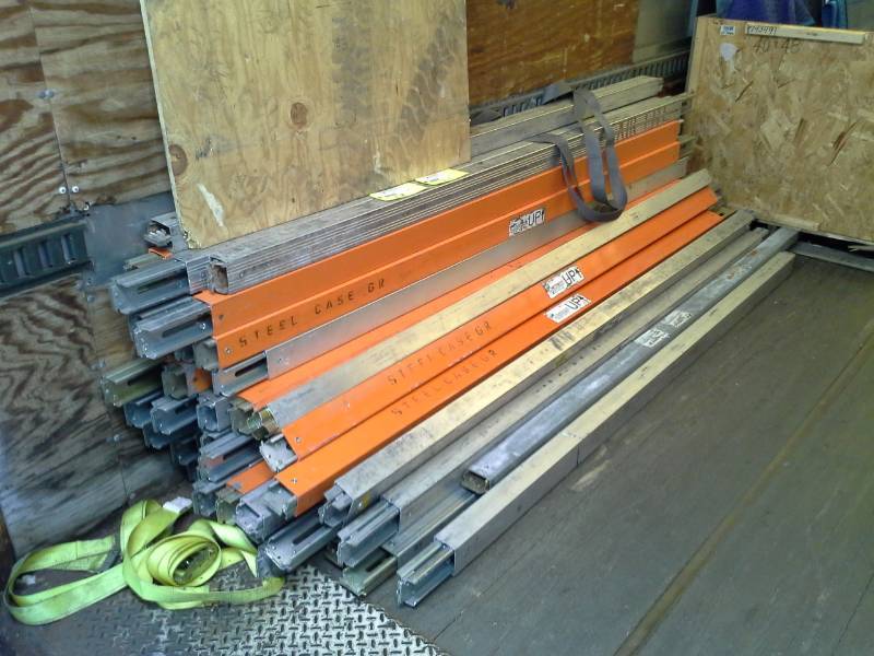 lot 821 image: Lot of (10) E-Track Logistical Decking Beams