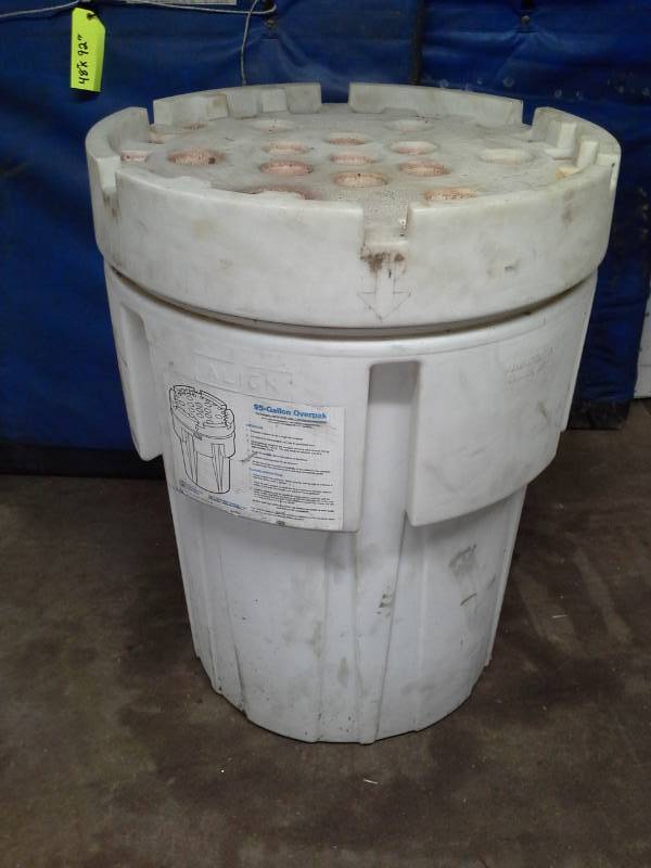 lot 833 image: 95-Gallon HazMat Spill Kit