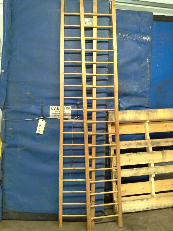 lot 855 image: Lot of (2) Wood Ladders