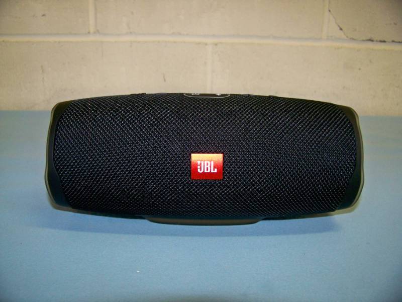 lot 38 image: JBL, Charge4, Wireless, Bluetooth Speaker  Loudspeaker in Original Box