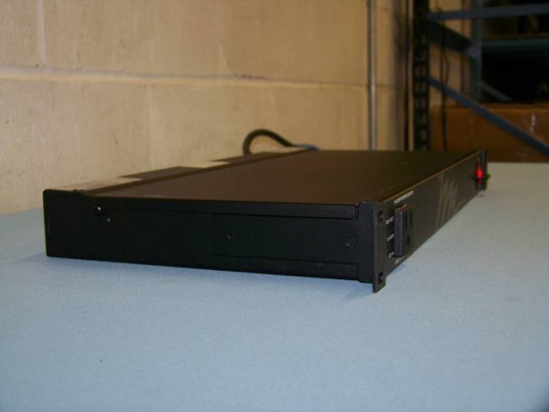 lot 76 image: Middle Atlantic, Rack Mountable, 15 Amp, 8-Outlet, Power Center  Power Strip