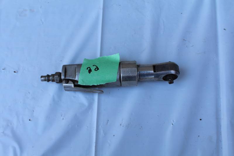 lot 22 image: Pneumatic Ratchet