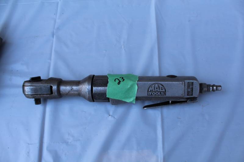 lot 23 image: MAC Tools Pneumatic Ratchet