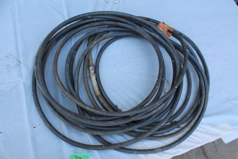 lot 73 image: Graco Paint Spray Hose
