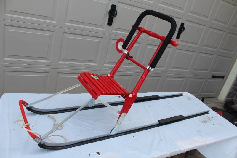 lot 13 image: Esla T2 Kicksled