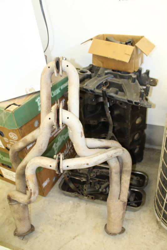 lot 162 image: Pontiac 400 Engine