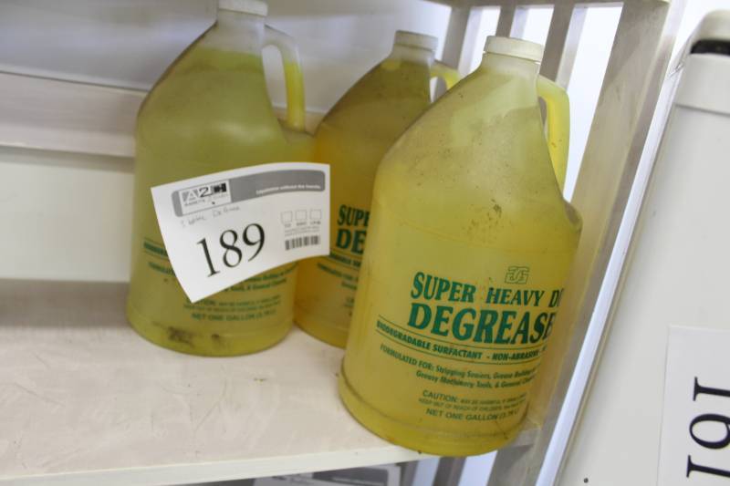 lot 189 image: Lot of (3) Super Heavy Duty Degreaser 1-Gallon Plastic Bottles