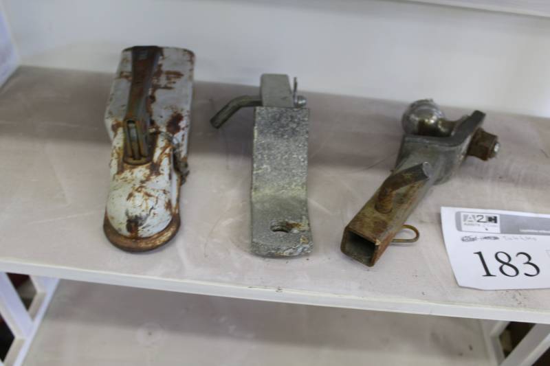 lot 183 image: Trailer Hitches