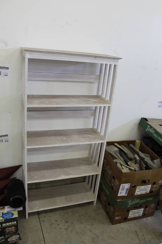lot 201 image: Shelf with 5-Shelves