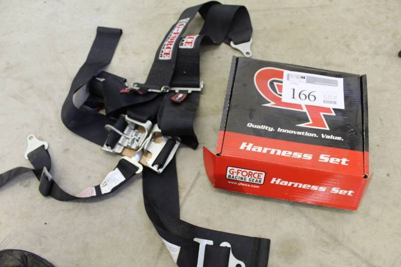lot 166 image: G-Force Racing Gear Racing Harness Set