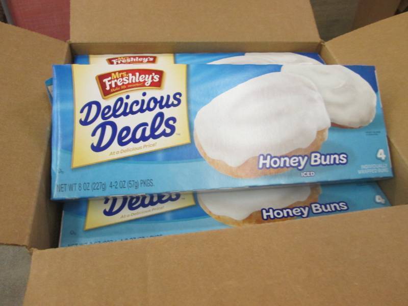 lot 314 image: Case of 16-8 oz Boxes Mrs. Freshley...