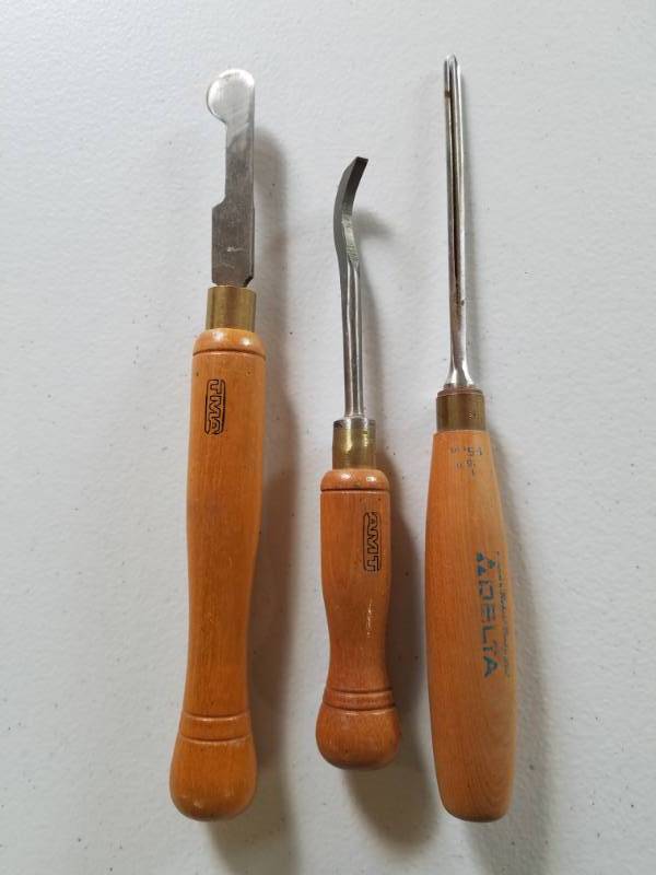 lot 12 image: Delta & TMA wood turning tools
