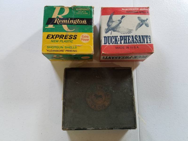 lot 33 image: Empty Ammo cardboard boxs