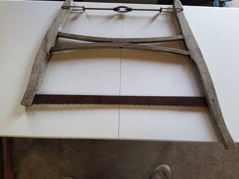 lot 43 image: 27 inch buck saw