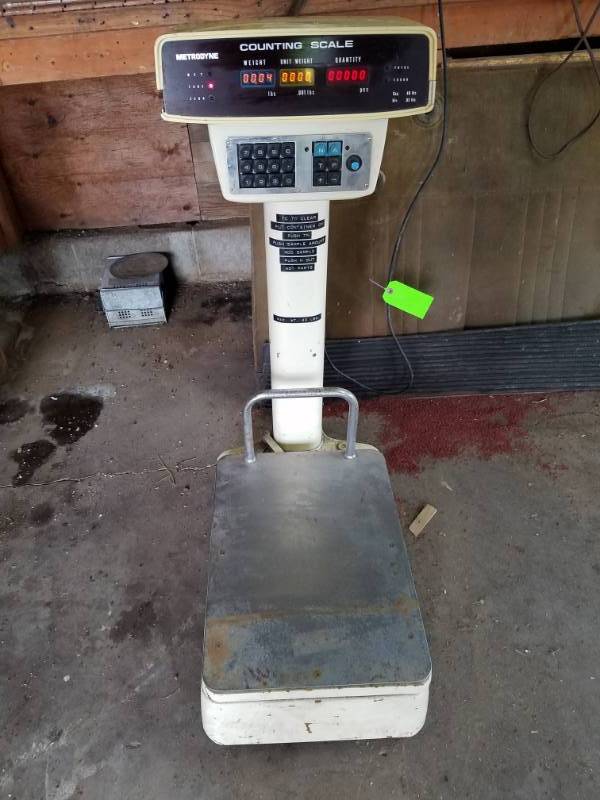 lot 50 image: Metrodyne Counting Scale