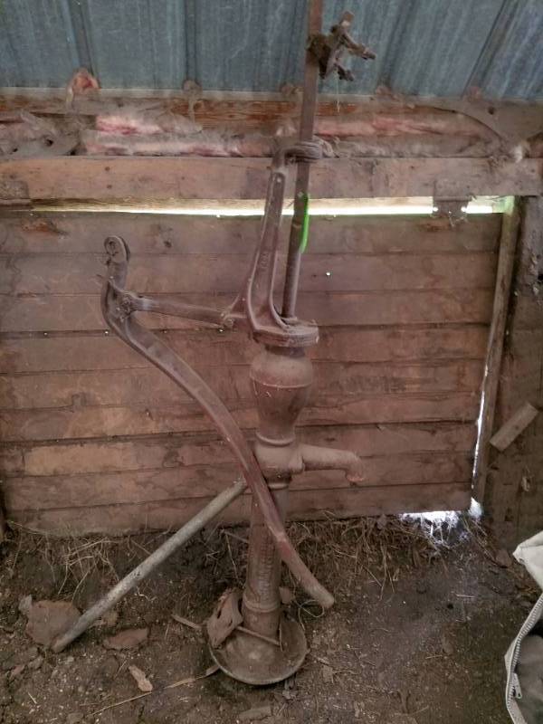 lot 61 image: Antique Well Hand Pump