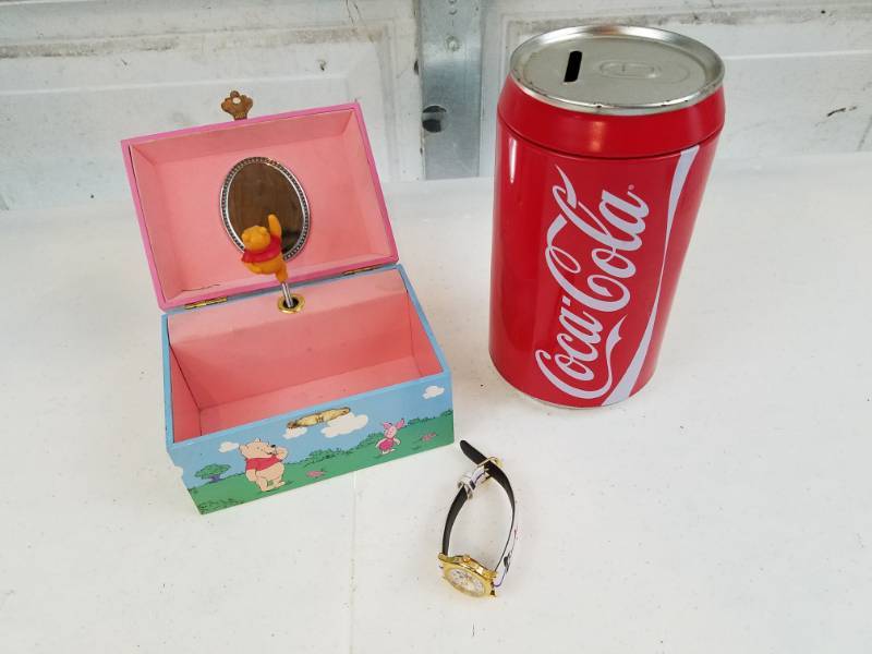 lot 101 image: Coca-cola Bank