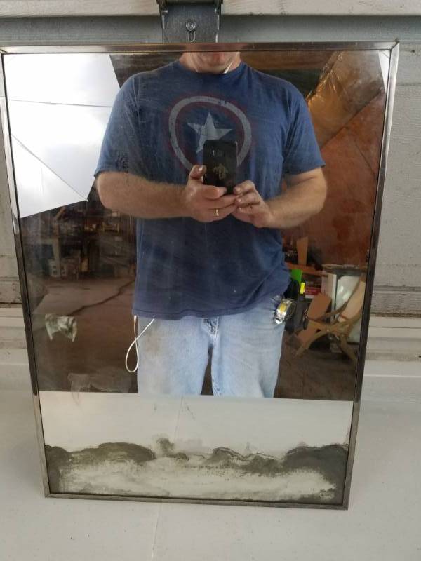 lot 102 image: 22 x 16 vanity mirror