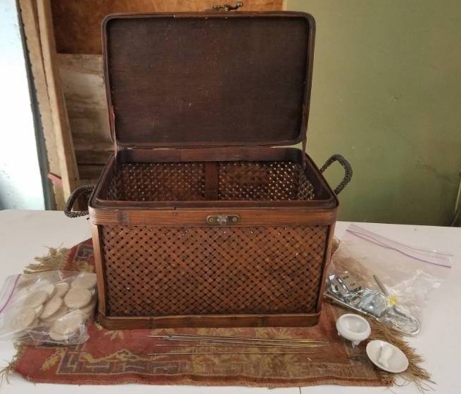 lot 126 image: Wicker basket and random parts