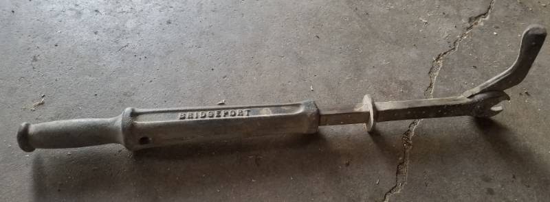 lot 249 image: Working Bridgepoint Nail Puller