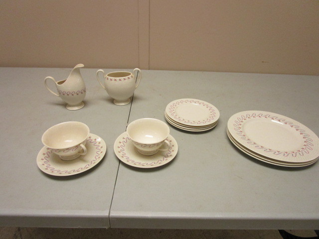 lot 102 image: FRANCISCAN CHINA TEA SET