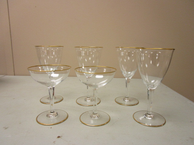 lot 105 image: BACCARAT CRYSTAL STEMWARE