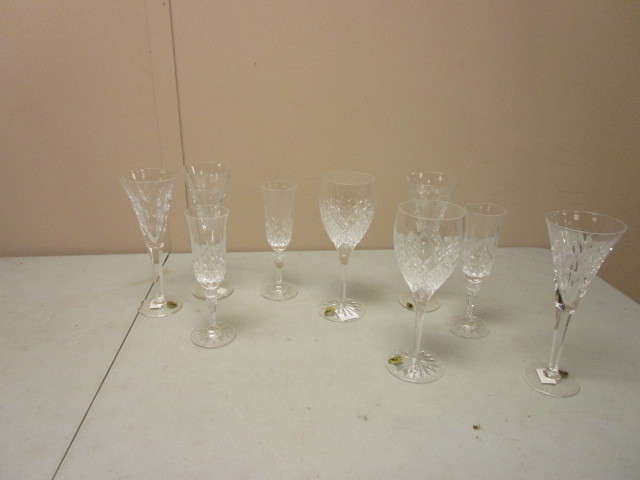 lot 109 image: ASSORTED WATERFORD CRYSTAL STEMWARE