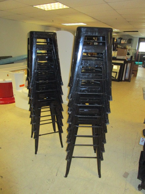 lot 121 image: BLACK METAL STOOLS