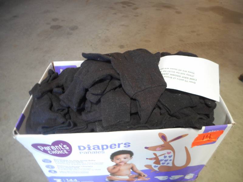 lot 14 image: Jersey Gloves