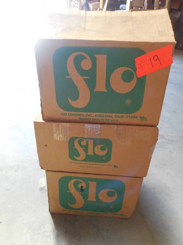 lot 19 image: PVC Pipe Saddle Fittings