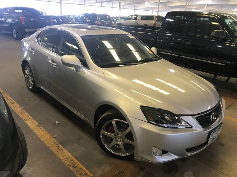 lot 8 image: 2006 Lexus IS 250 AWD