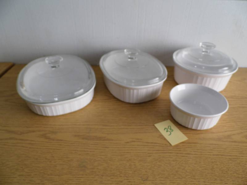 lot 38 image: Corningware