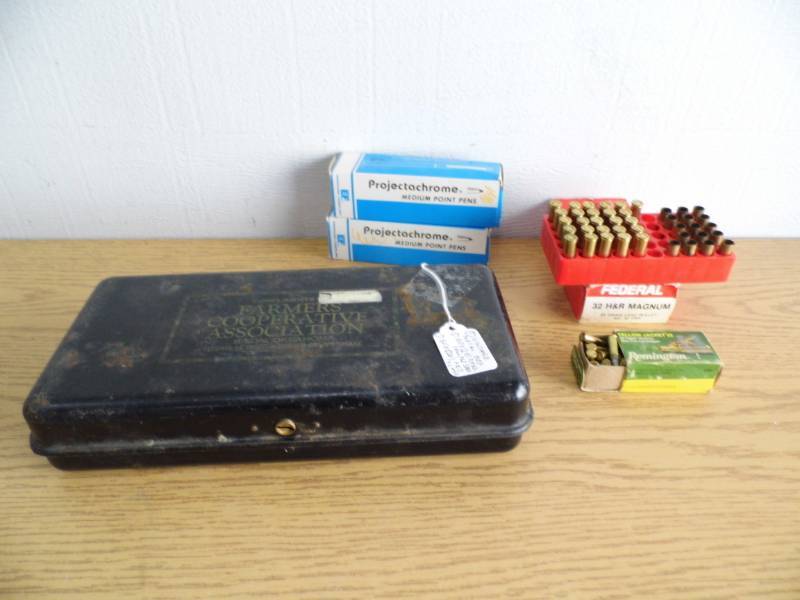 lot 64 image: Vintage Metal Box - Ammunition