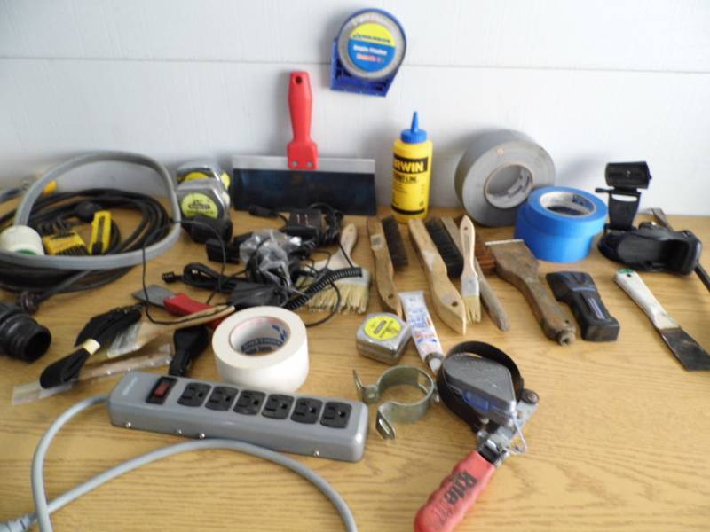 lot 90 image: Tools