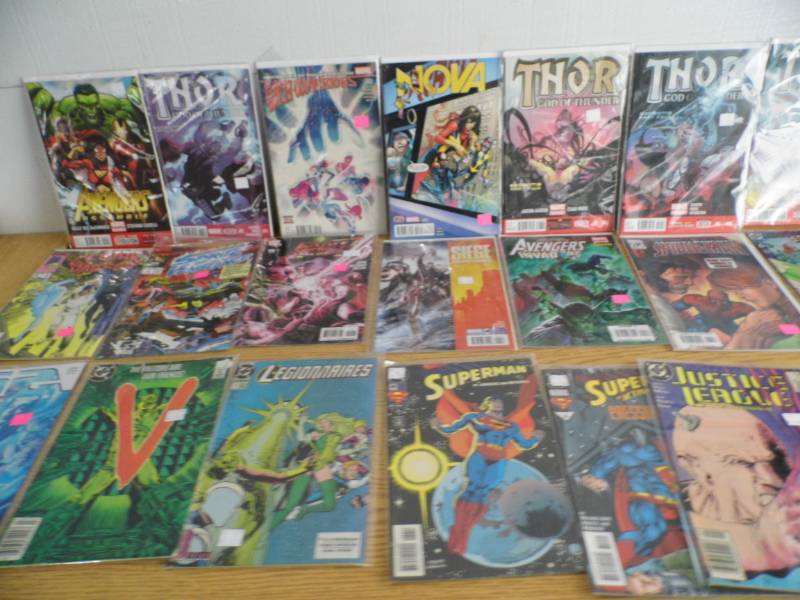 lot 99 image: Lot of Comics